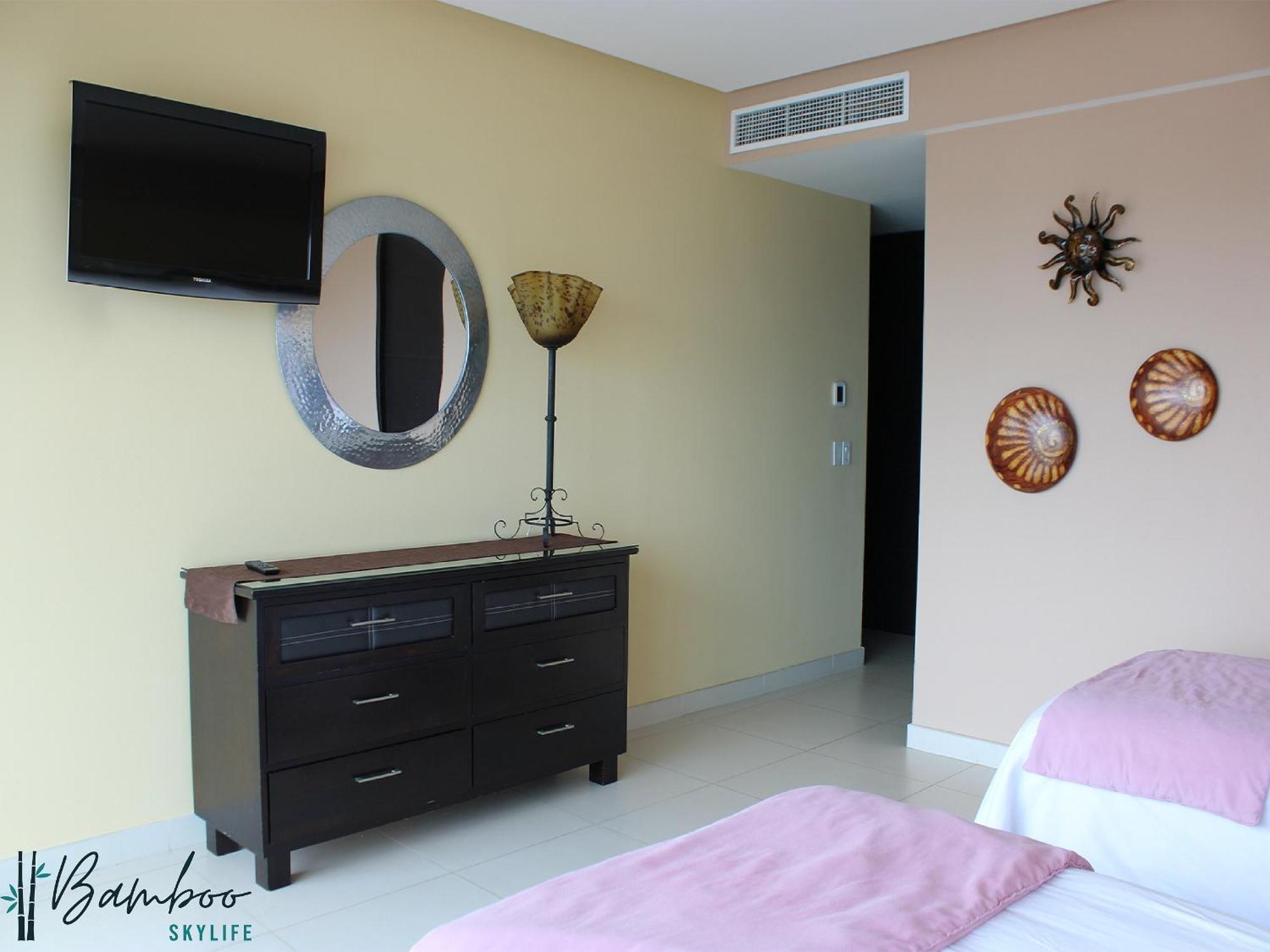 Icon Vallarta Beach Front By Bamboo Skylife Puerto Vallarta Esterno foto