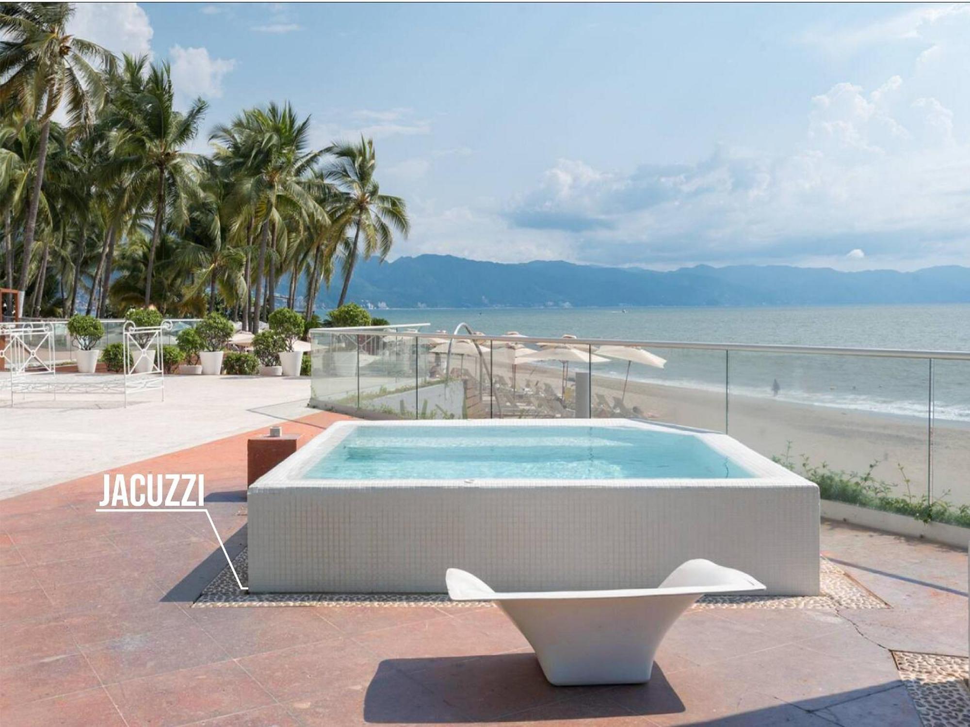Icon Vallarta Beach Front By Bamboo Skylife Puerto Vallarta Esterno foto